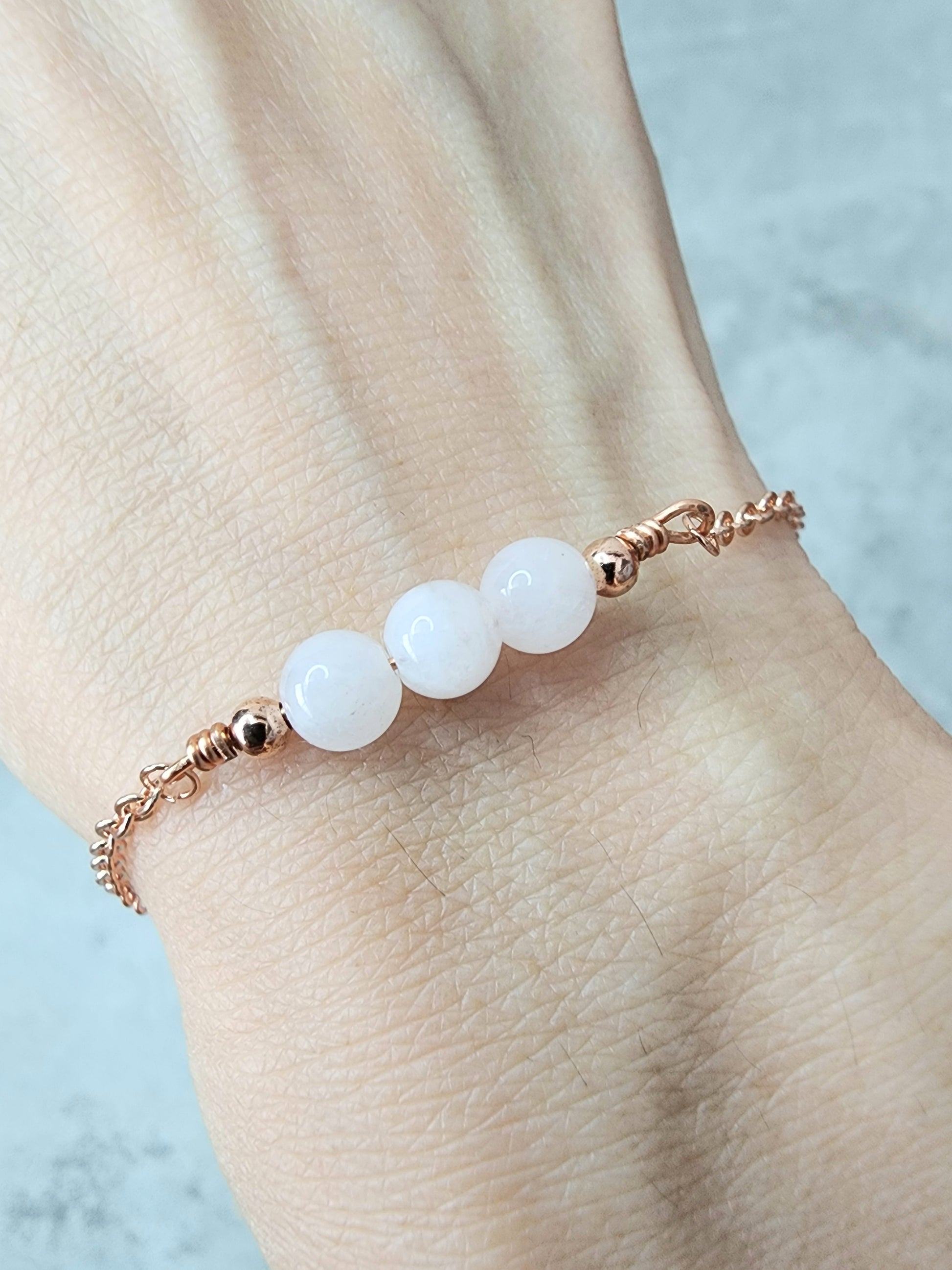 Loveliev Moonstone crystal bracelet