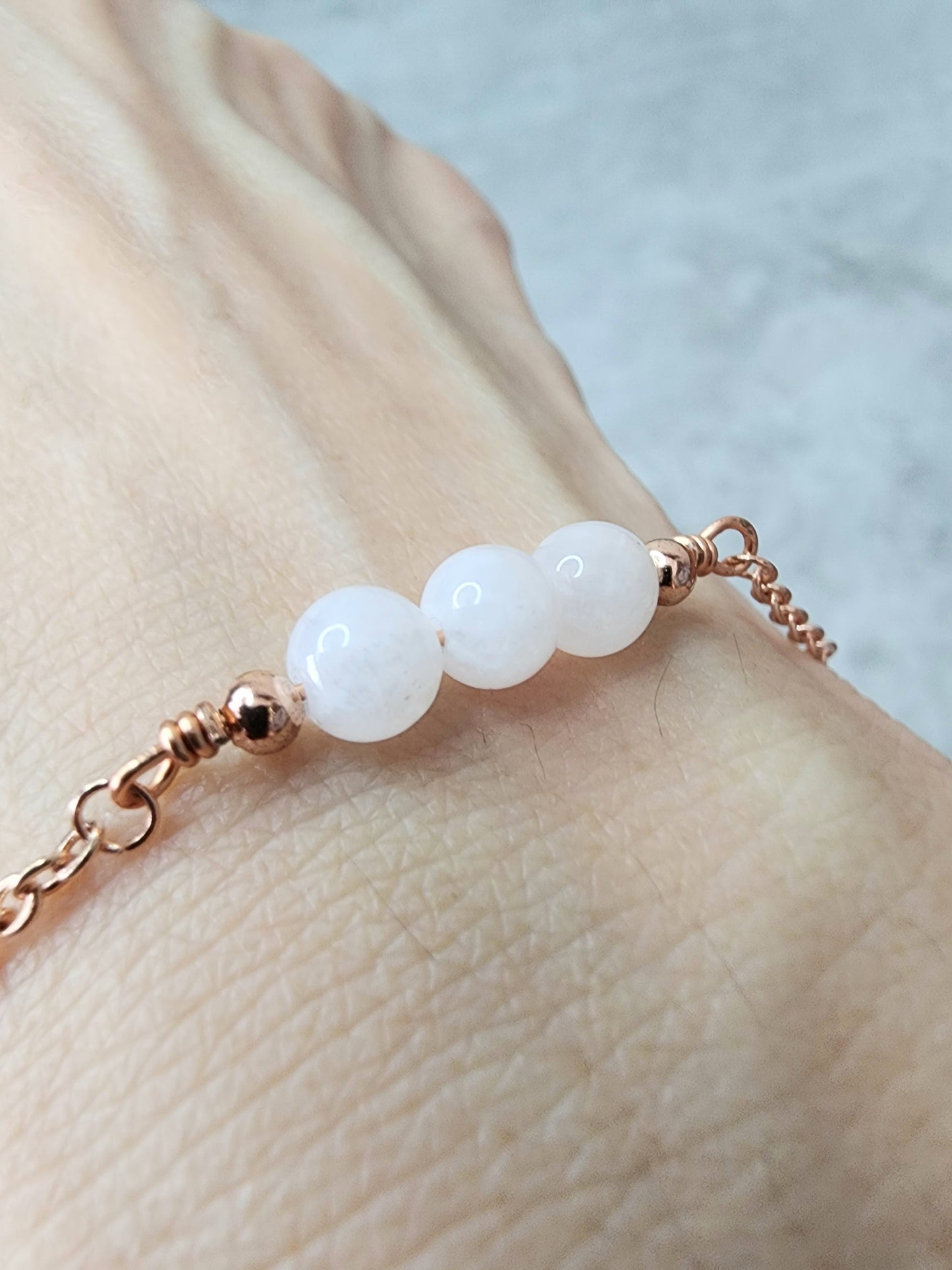 Loveliev Moonstone crystal bracelet