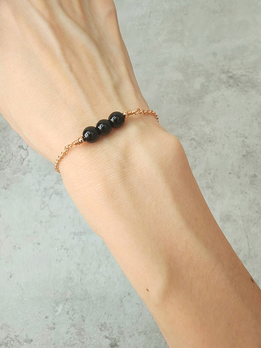 Loveliev black onyx crystal bracelet