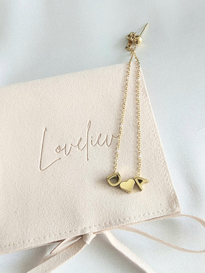 Loveliev Initial heart bracelet