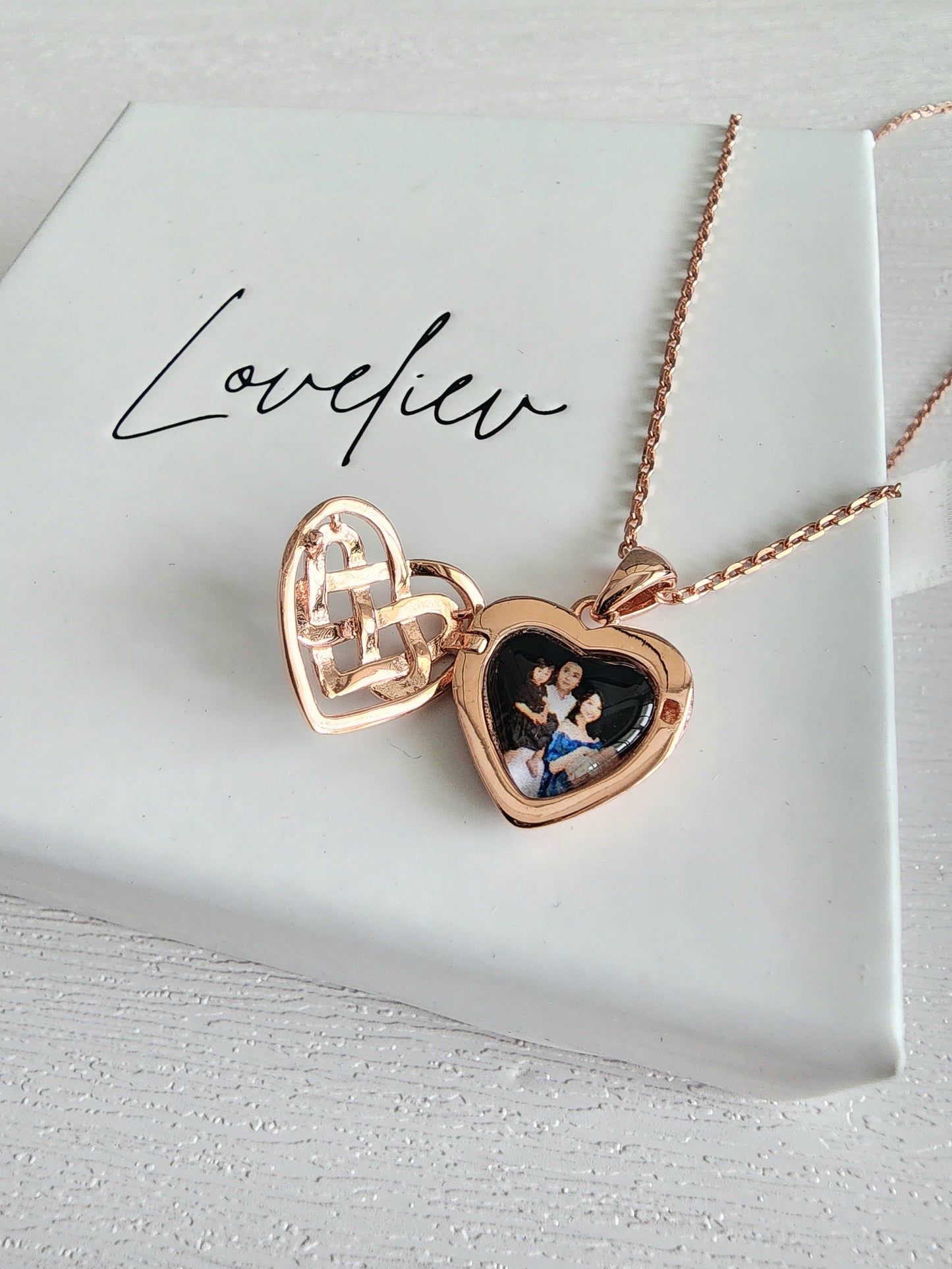 Loveliev Personalized Interlocking Heart Photo Locket Necklace Rose Gold