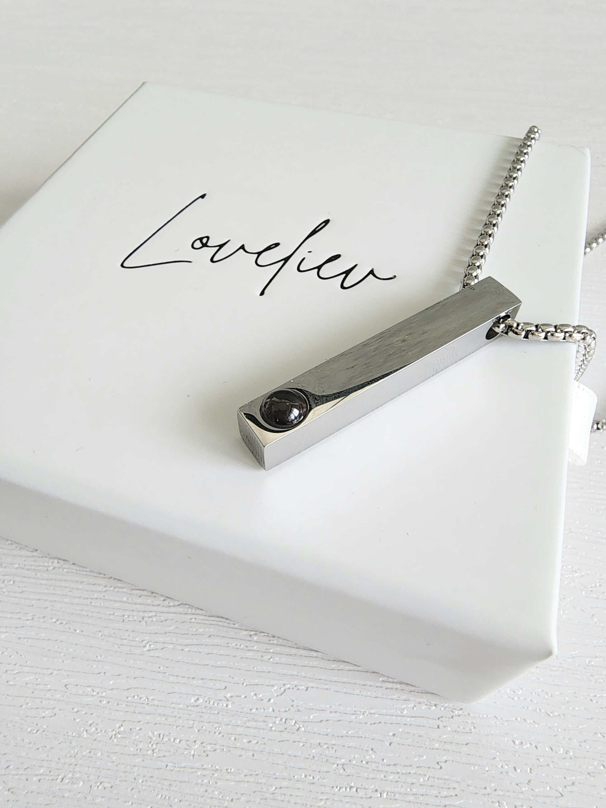 loveliev personalized bar photo necklace