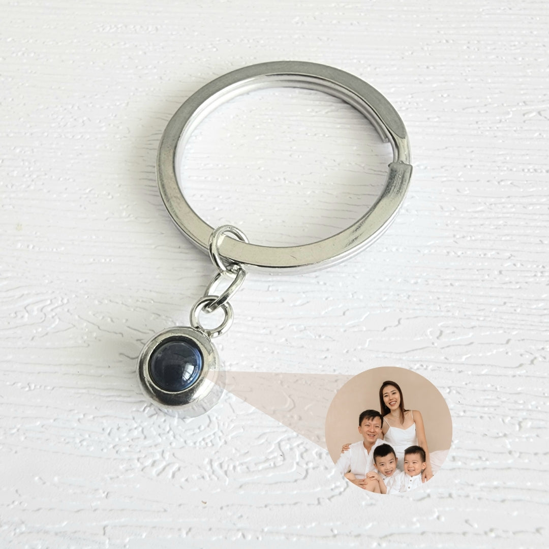 loveliev personalized minimalist photo keychain